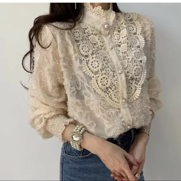 Lace Blouse Button Up Collar Floral Puff Sleeve White Cream top shirt - Picture 4 of 7